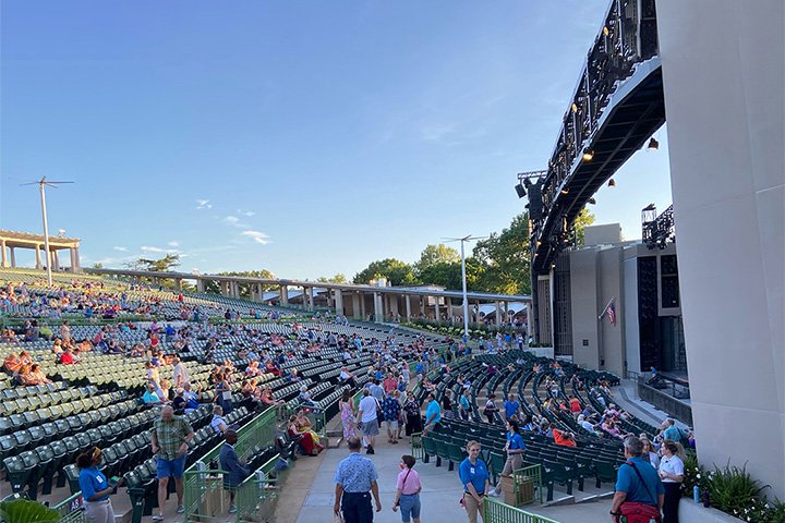 A picture of the St. Louis Municipal Opera Theatre (commonly known as The Muny)