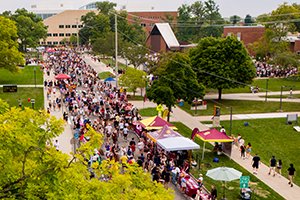 Ariel view of Central Michigan's large, outdoor student organization showcase.