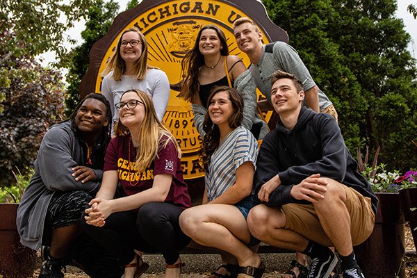 New Student Orientation | Admissions And Aid | Central Michigan University